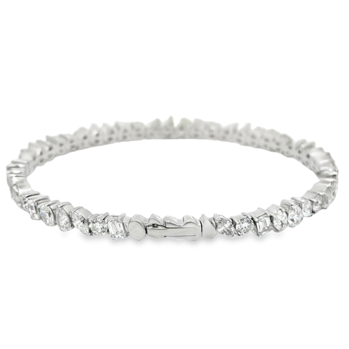 Paramount Gems Flexi Mixed Cut Diamond Bangle, view 3