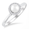 Pearl & Halo Diamond Ring