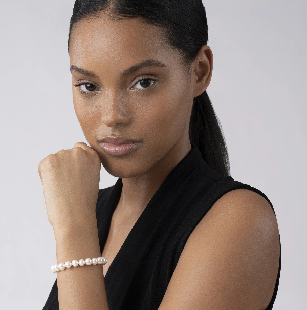 LAGOS Luna Pearl Bracelet, view 3