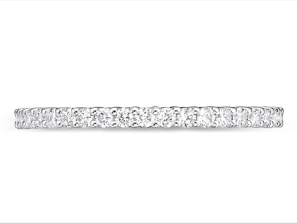 Memoire Petite Prong Eternity Band, view 2